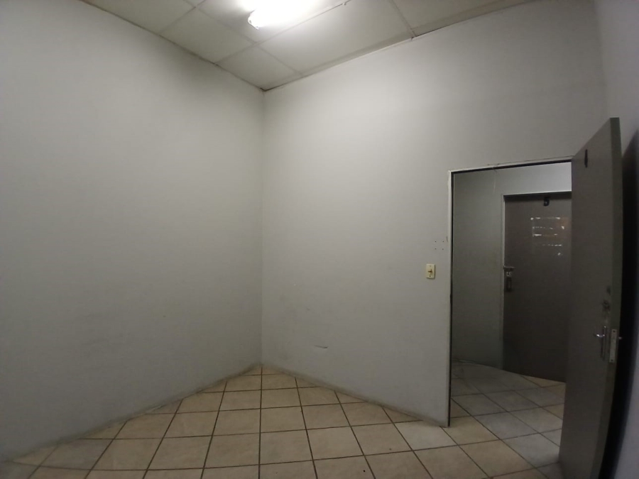 To Let Commercial Property for Rent in Rustenburg Central North West